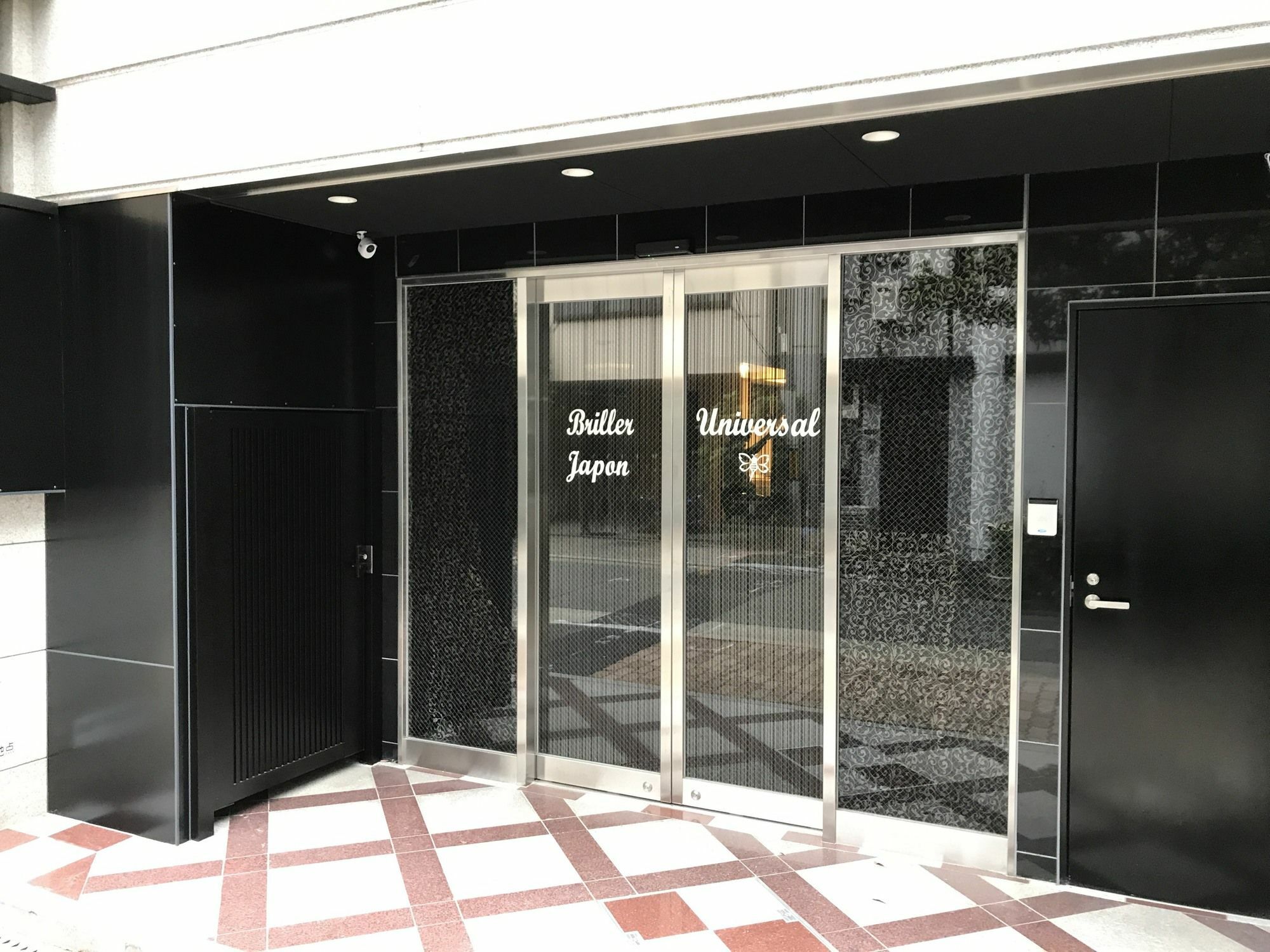 Briller Universal Japon Hostel Osaka Exterior foto
